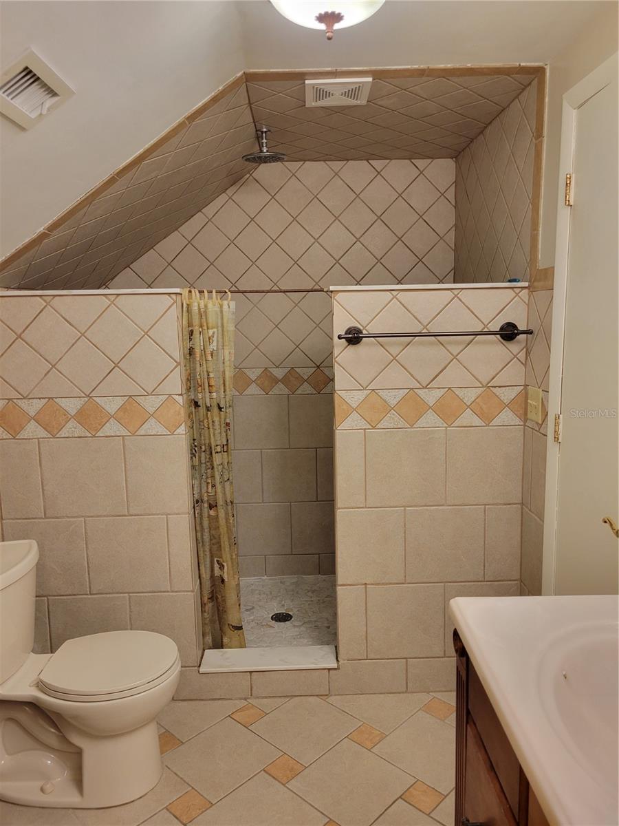 Upstairs Bathroom