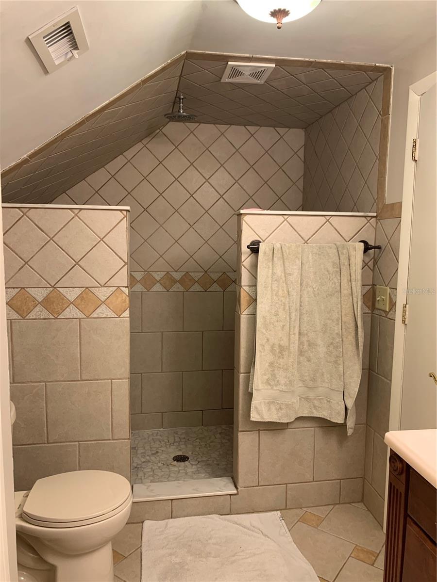 Upstairs Bathroom