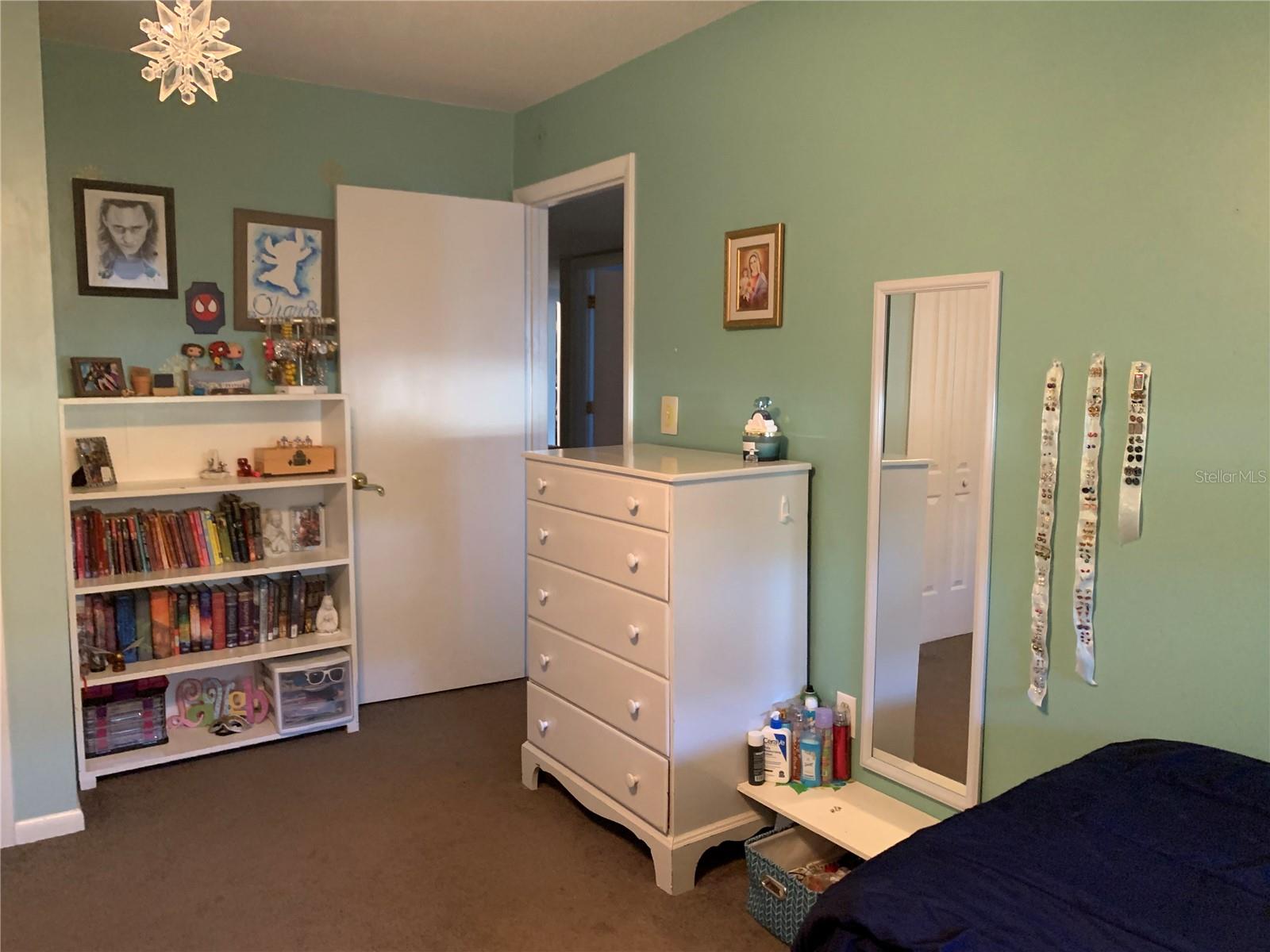 2nd Bedroom