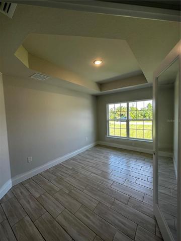 Sep. Living Room