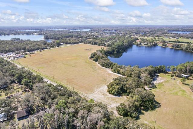 Southerly view with Gunn Hwy to the east.