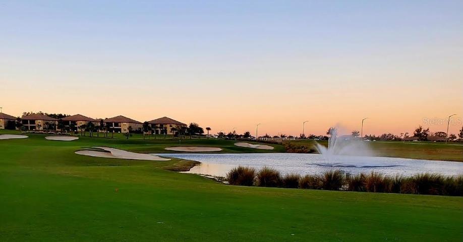 18th Hole Golf Included when you live here!