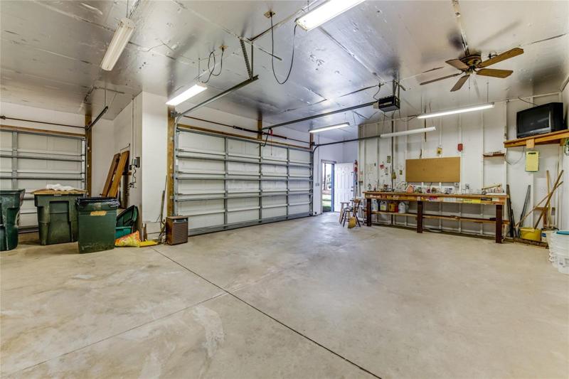 Detached 3 Bay Garage