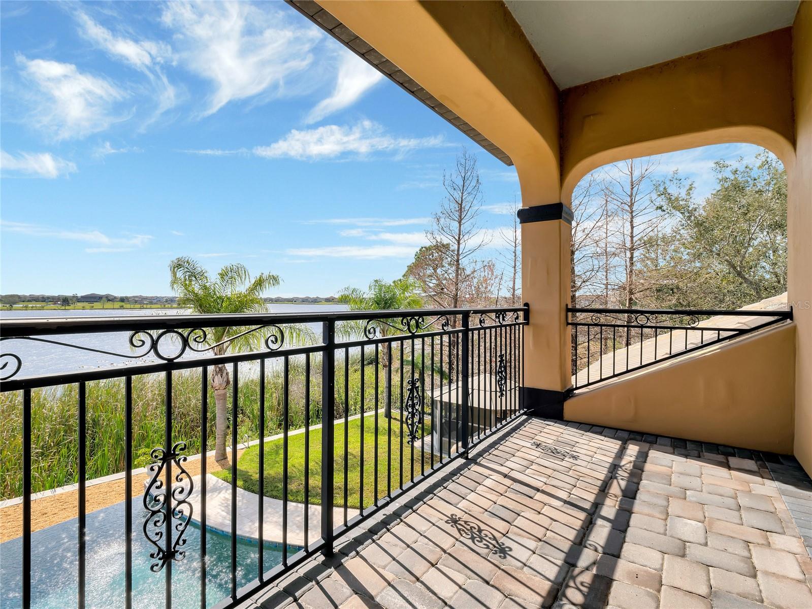 Bedroom 3 balcony