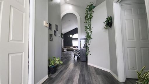 Entrance, garage to the left