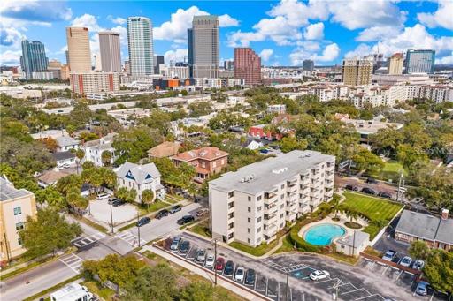 Close to UT, TGH on Davis Islands, downtown and Hyde Park in South Tampa. Resident parking lot is shown on west side of the building.