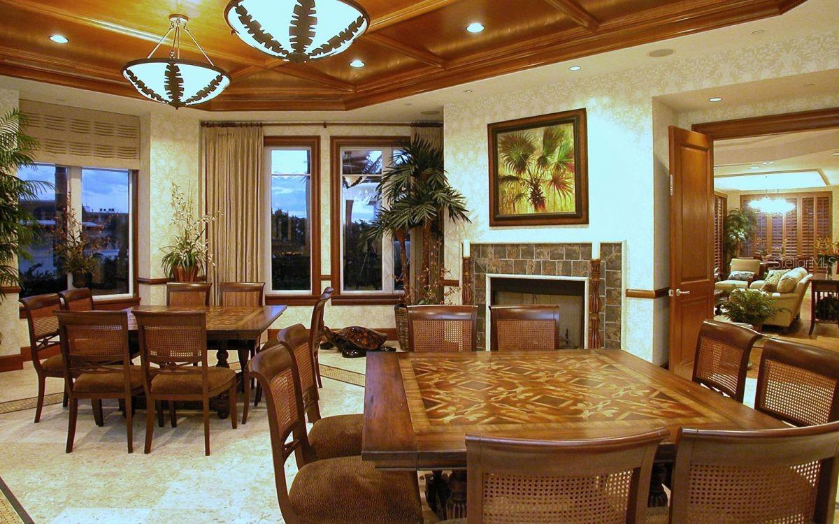 Social/Dining Room