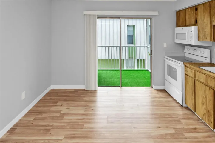 kitchen/dining