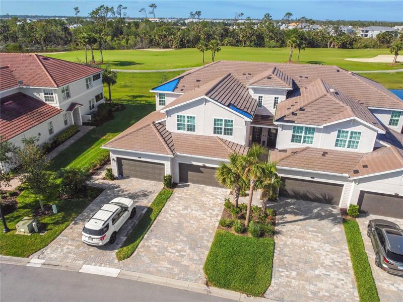 Welcome home, enjoy a beautiful golf course view