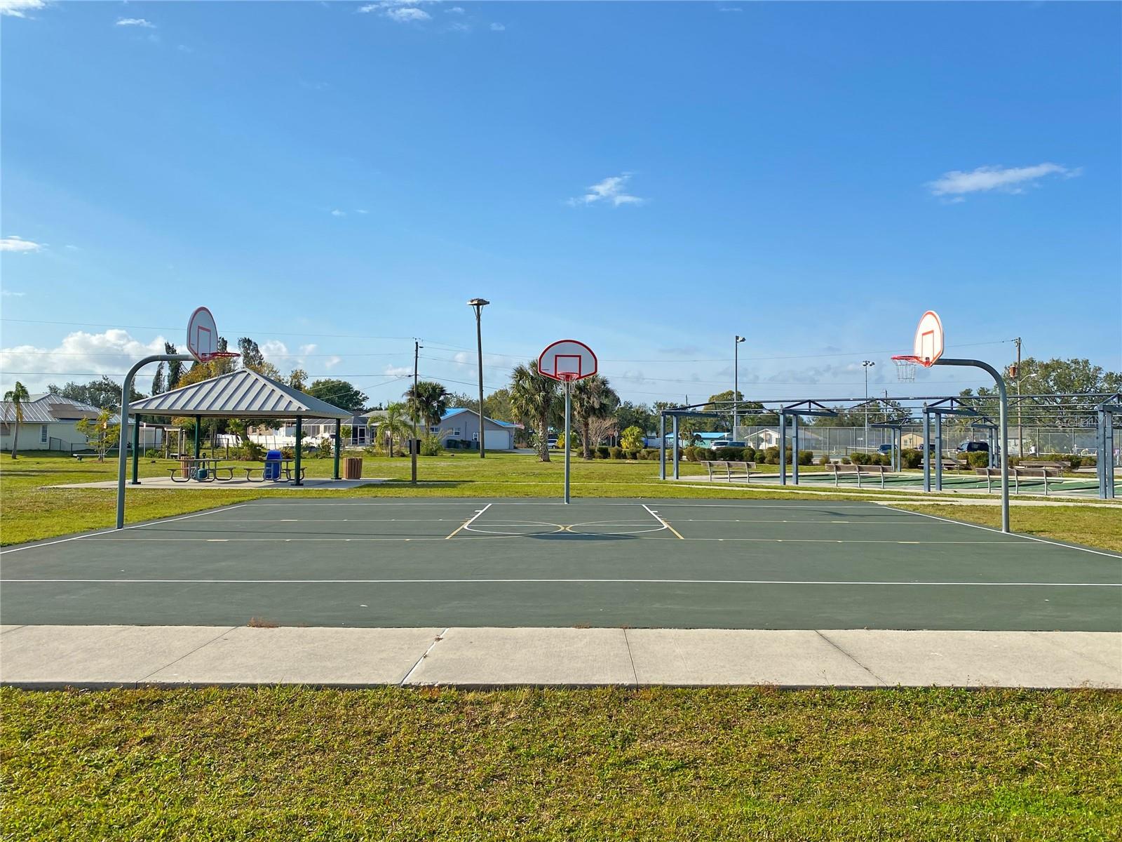 Harbour Heights Park Basketball Court
