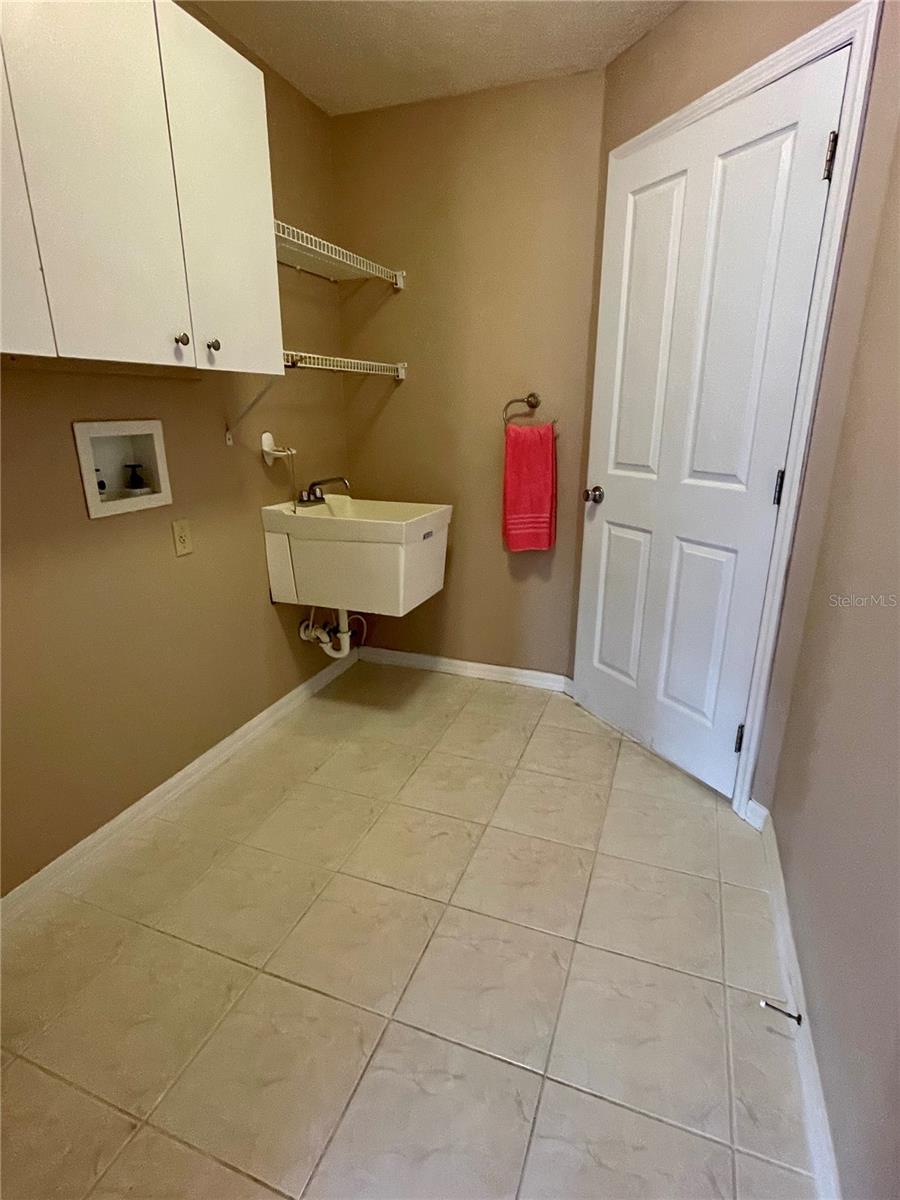 Laundry room, door leads to the kitchen
