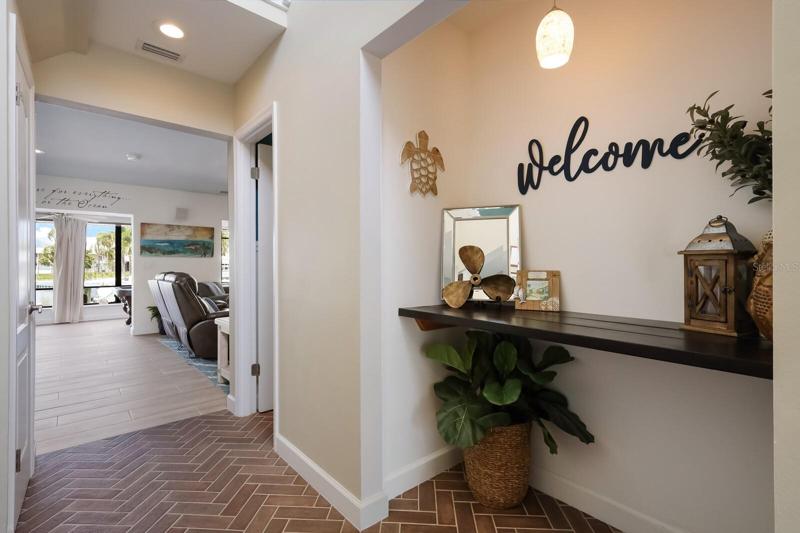 Foyer Entry
