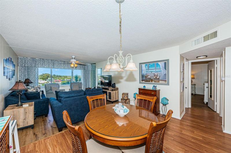 Living dining room