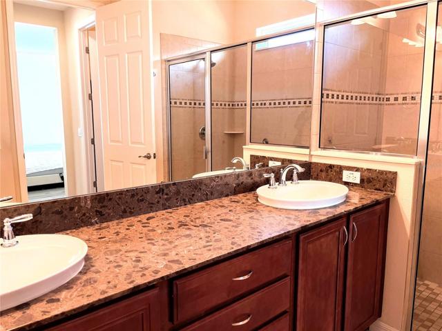 Dual Sinks/Raised Vanity