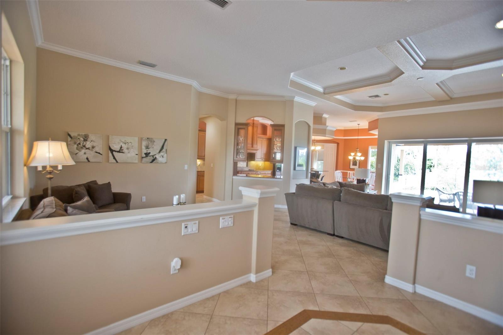 FOYER