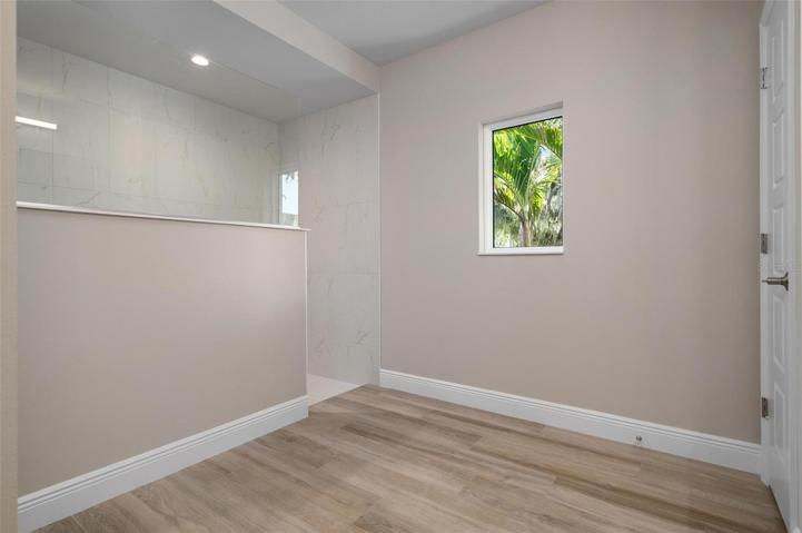 Primary Bathroom - Owner's Suite - Walk-in Shower