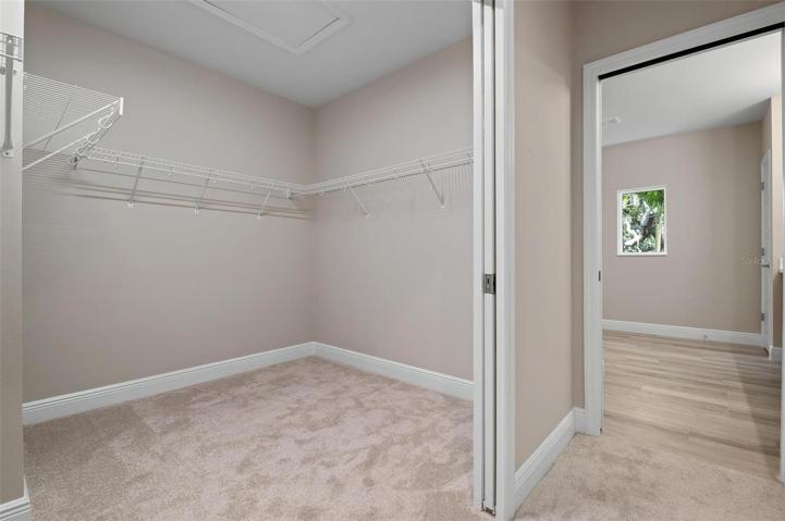 Primary Bedroom - Owner's Suite - Walk-in Closet