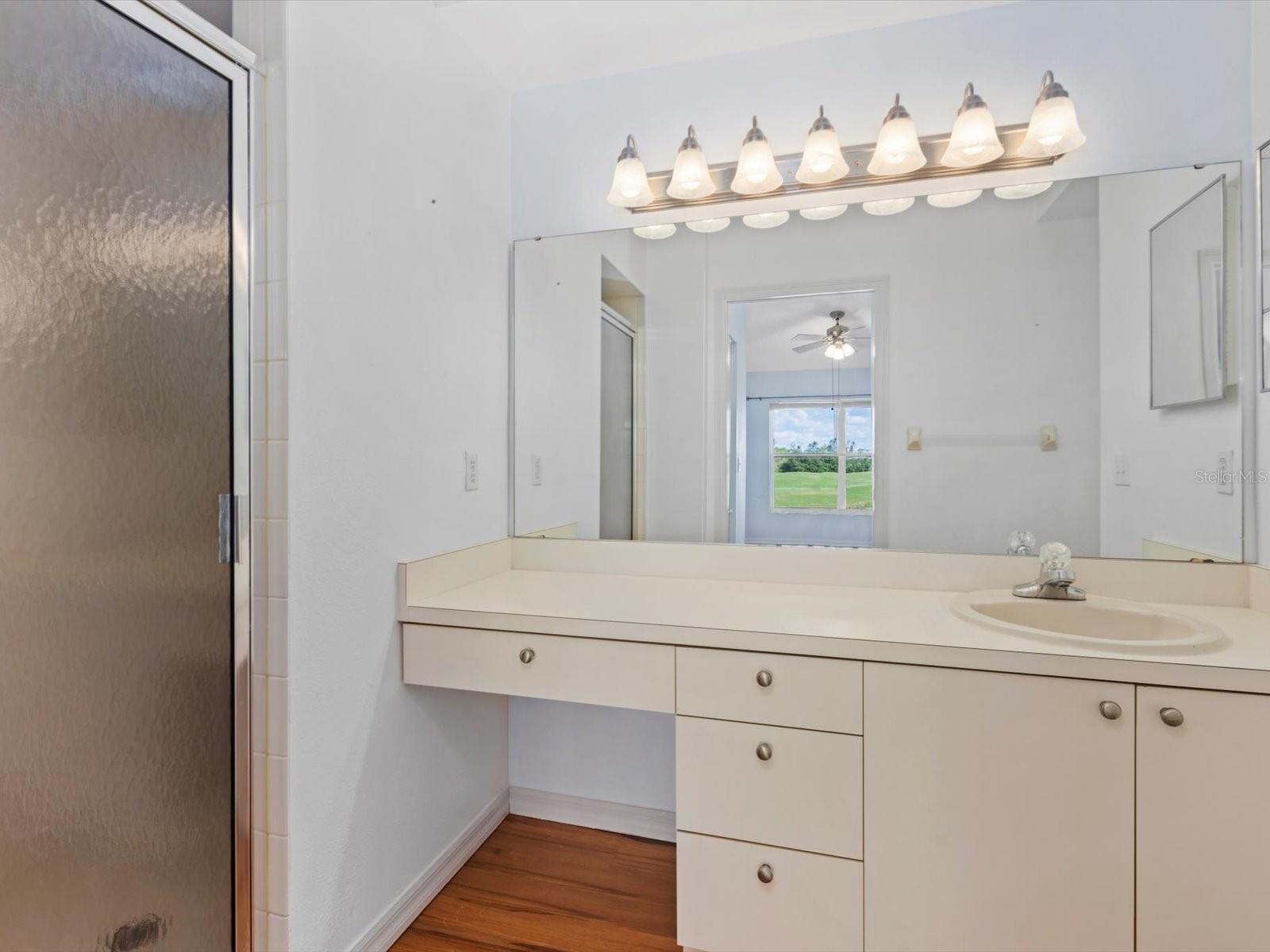 Nice vanity 