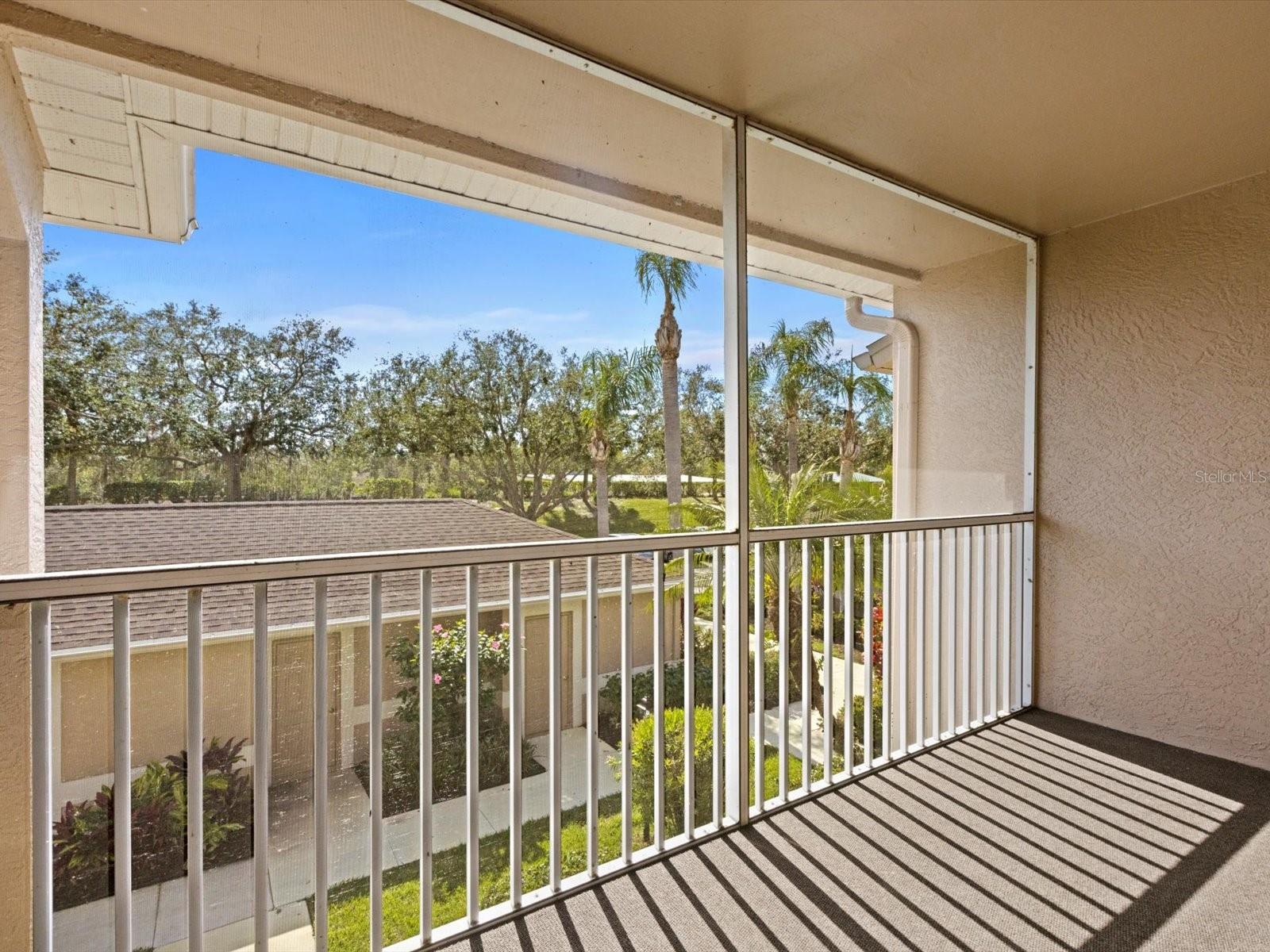 Front lanai