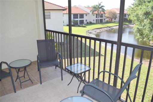 Lania/Balcony