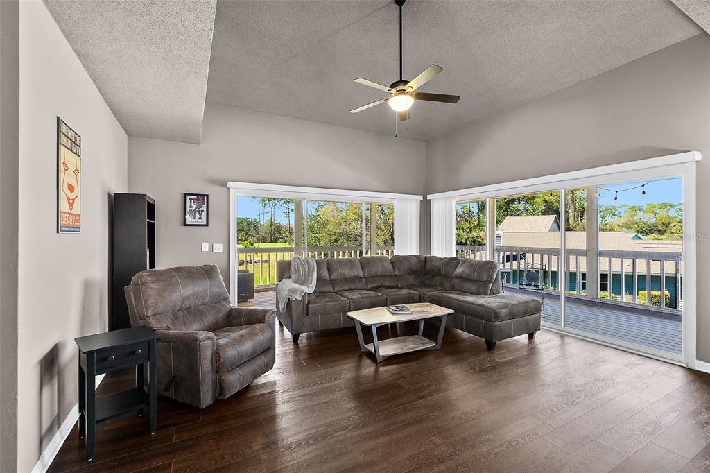 Living Family Room