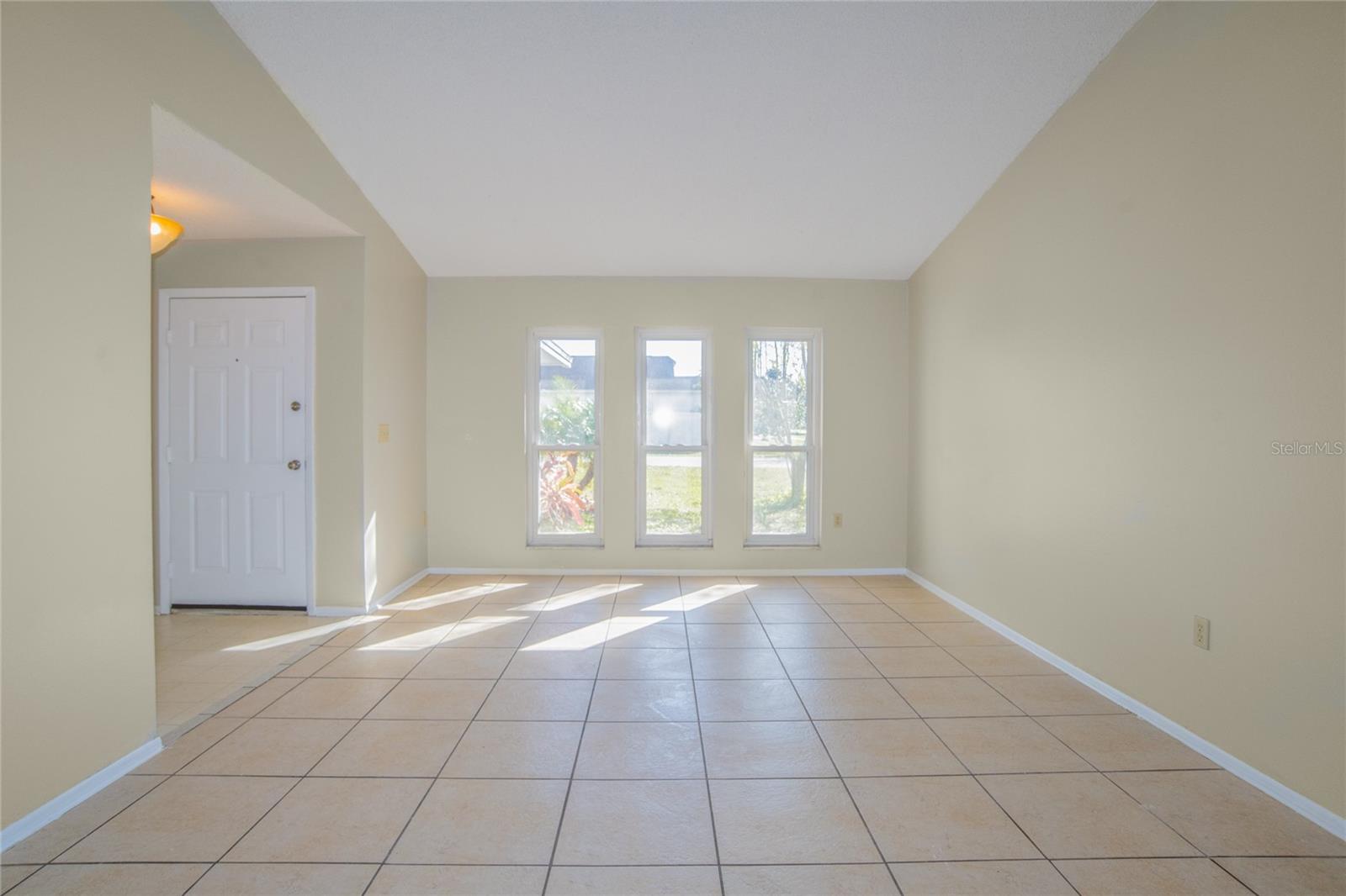 Great Room Toward Front