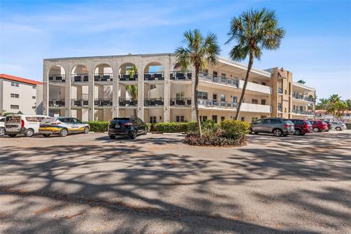 UNIT LOCATED ON 3RD FLOOR. ELEVATOR ACCESS