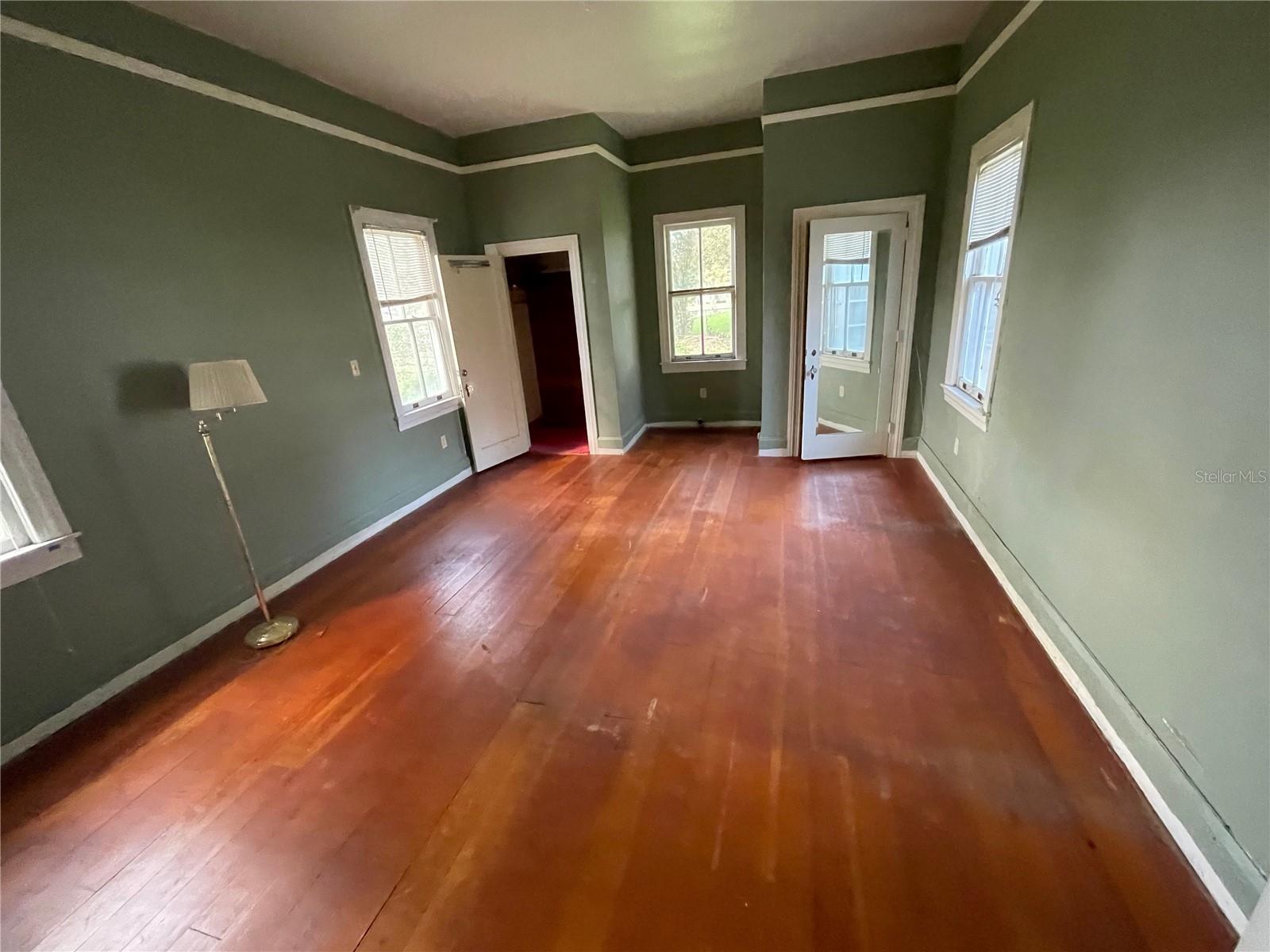 Master bedroom looking north