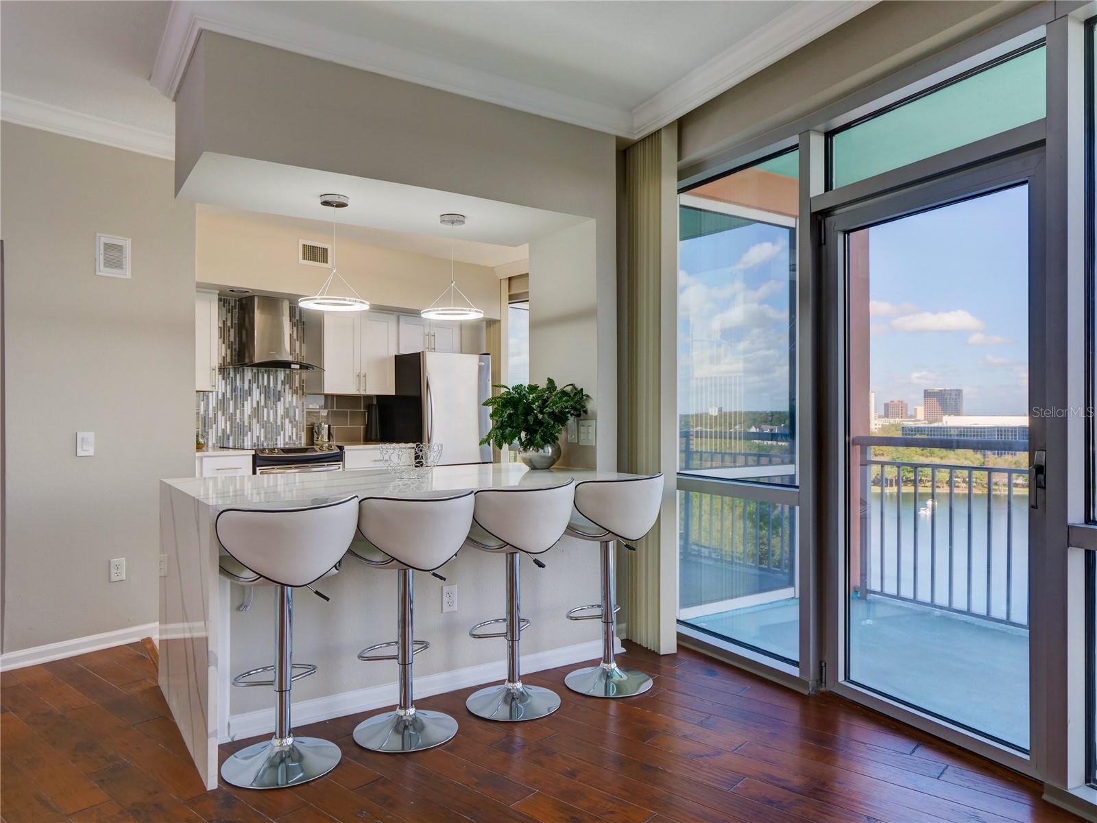 Breakfast Bar