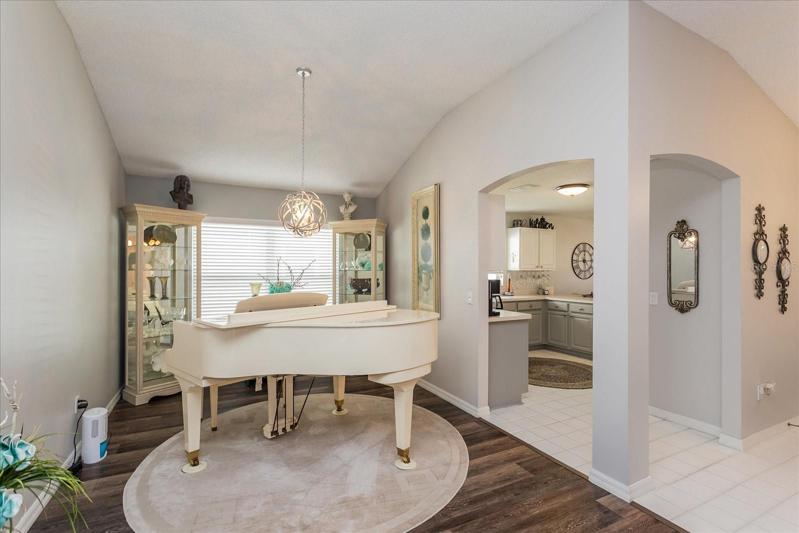 Large Bright Dining Areawith Beautiful Chandelier
