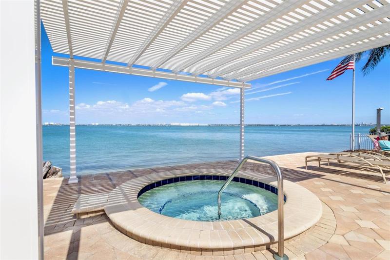 What a fantastic way to relax in the waterfront hot tub 