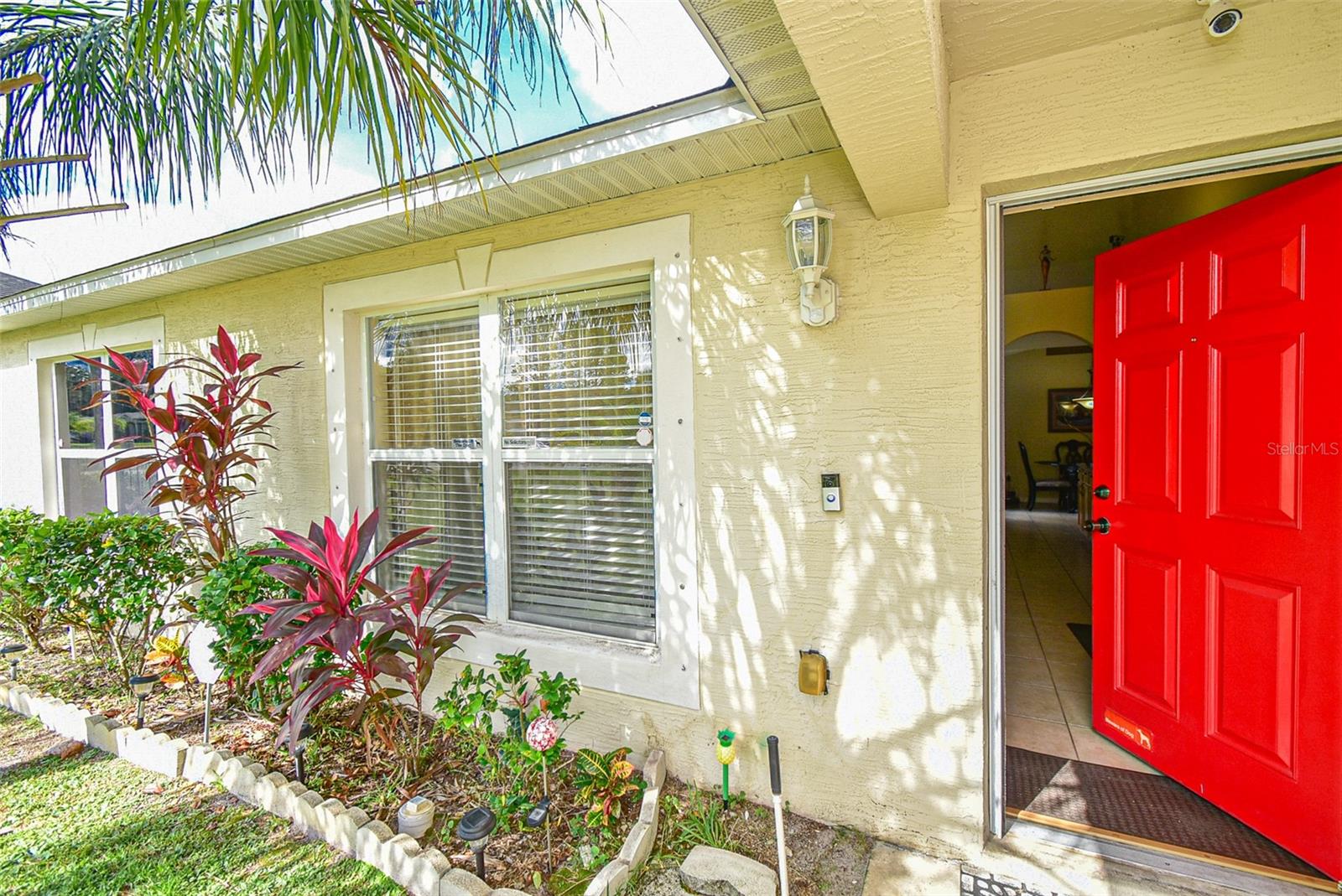 Entry Door (Storm Door)
