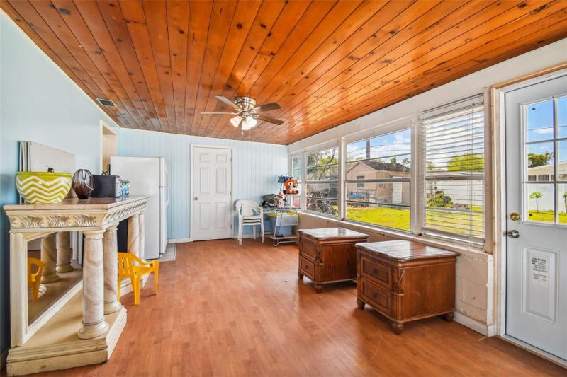 Back room/ Bonus room leads to laundry room