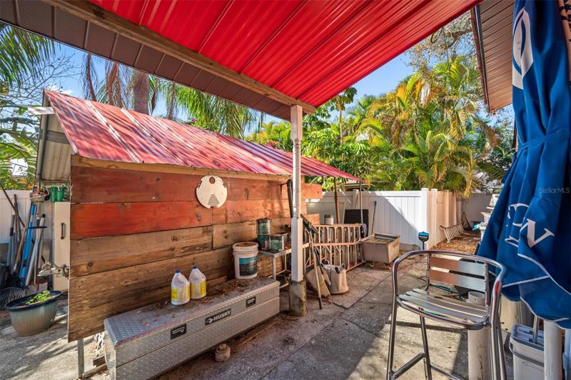 Outdoor Space (not accessable to the public)