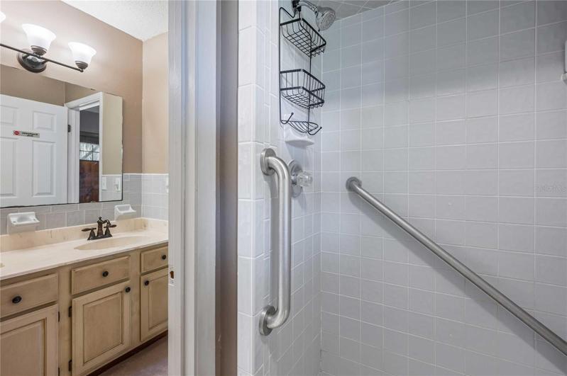 Master #2 Bath