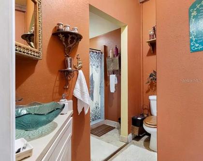 Airbnb Bathroom