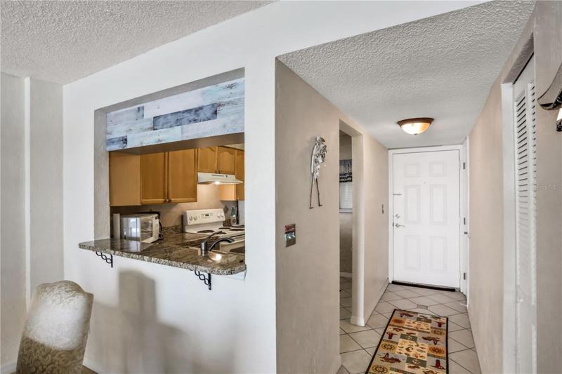  Unit 507 Entry