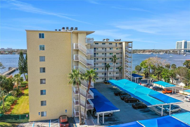 Harborview Condominium