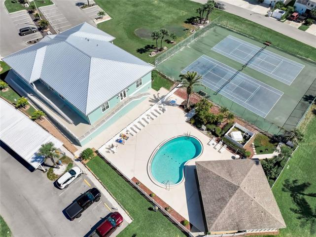 The pool and cabana with many amenities.