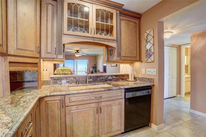 GE cook top and Advantium microwave/oven plus a conventional oven.