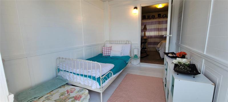 Second bedroom