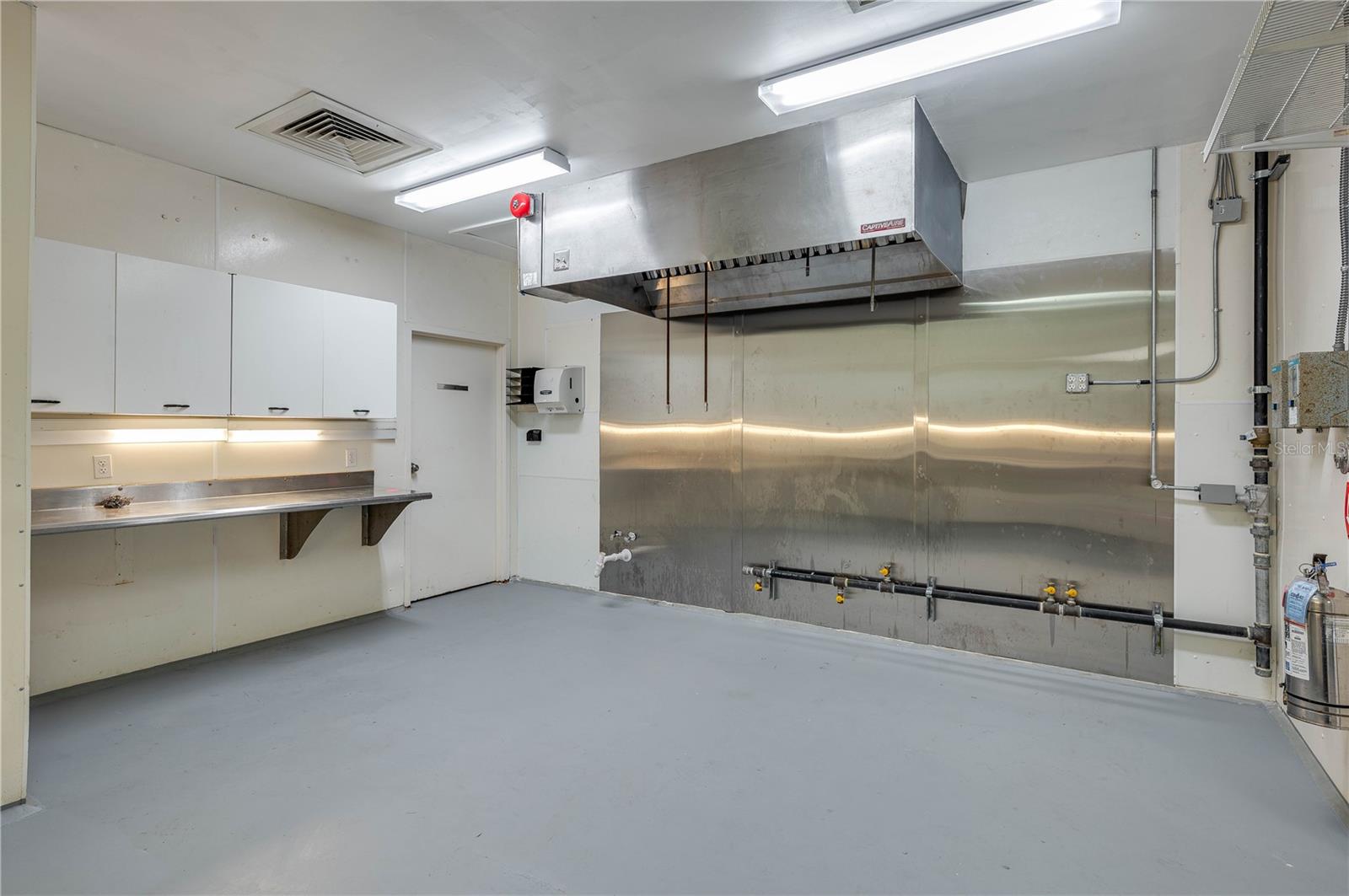 Commercial Kitchen Set Up