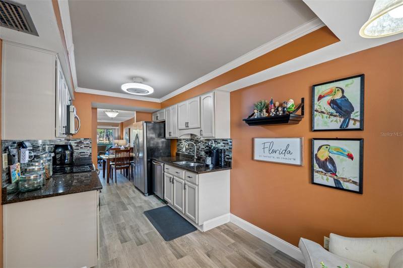 Updated kitchen with crown molding