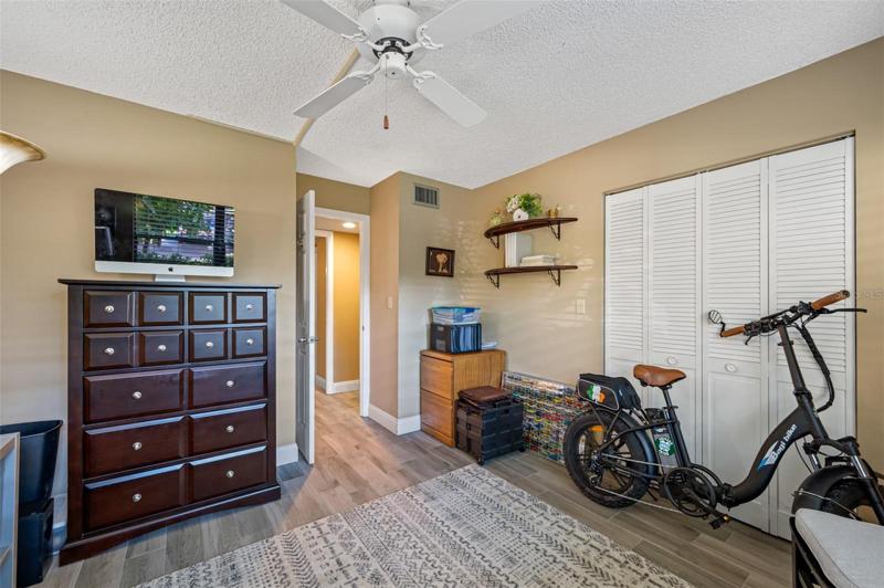 2nd Bedroom