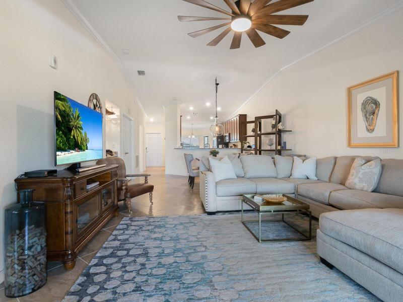 Living room, Dinning Area