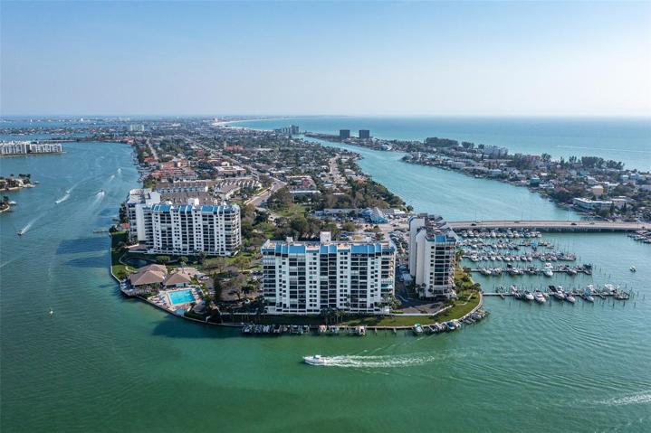 Paradise on the water