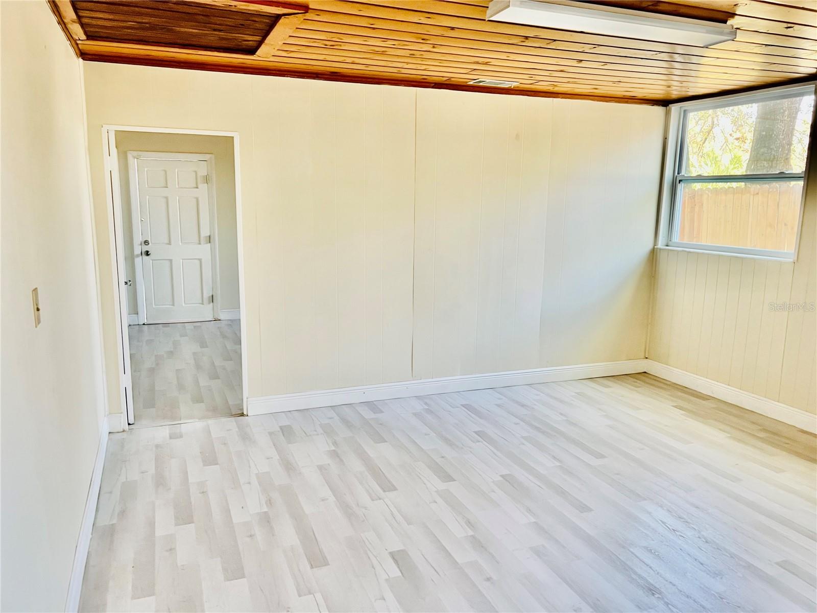 Bonus Room 1