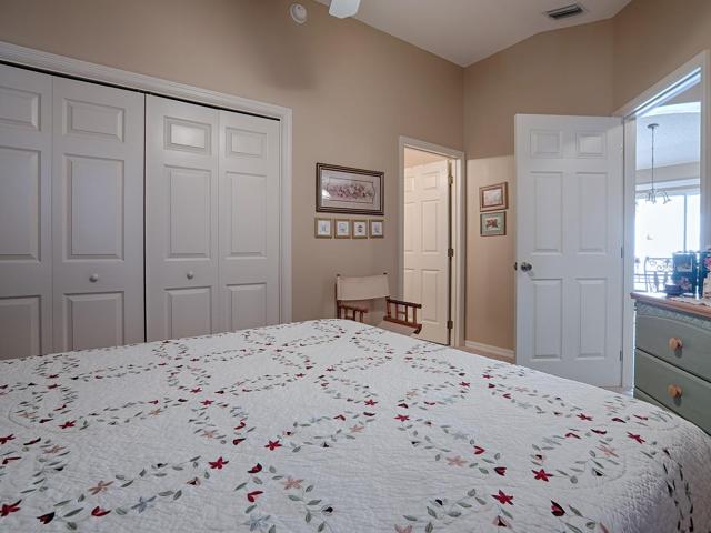 Guest bedroom