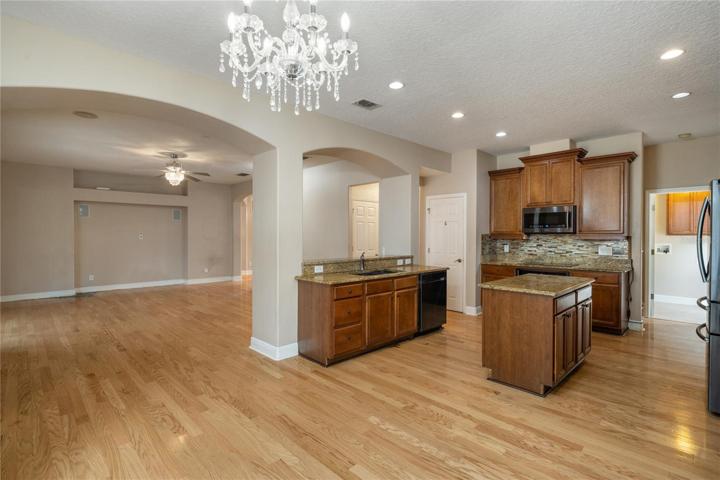 Kitchen/family room