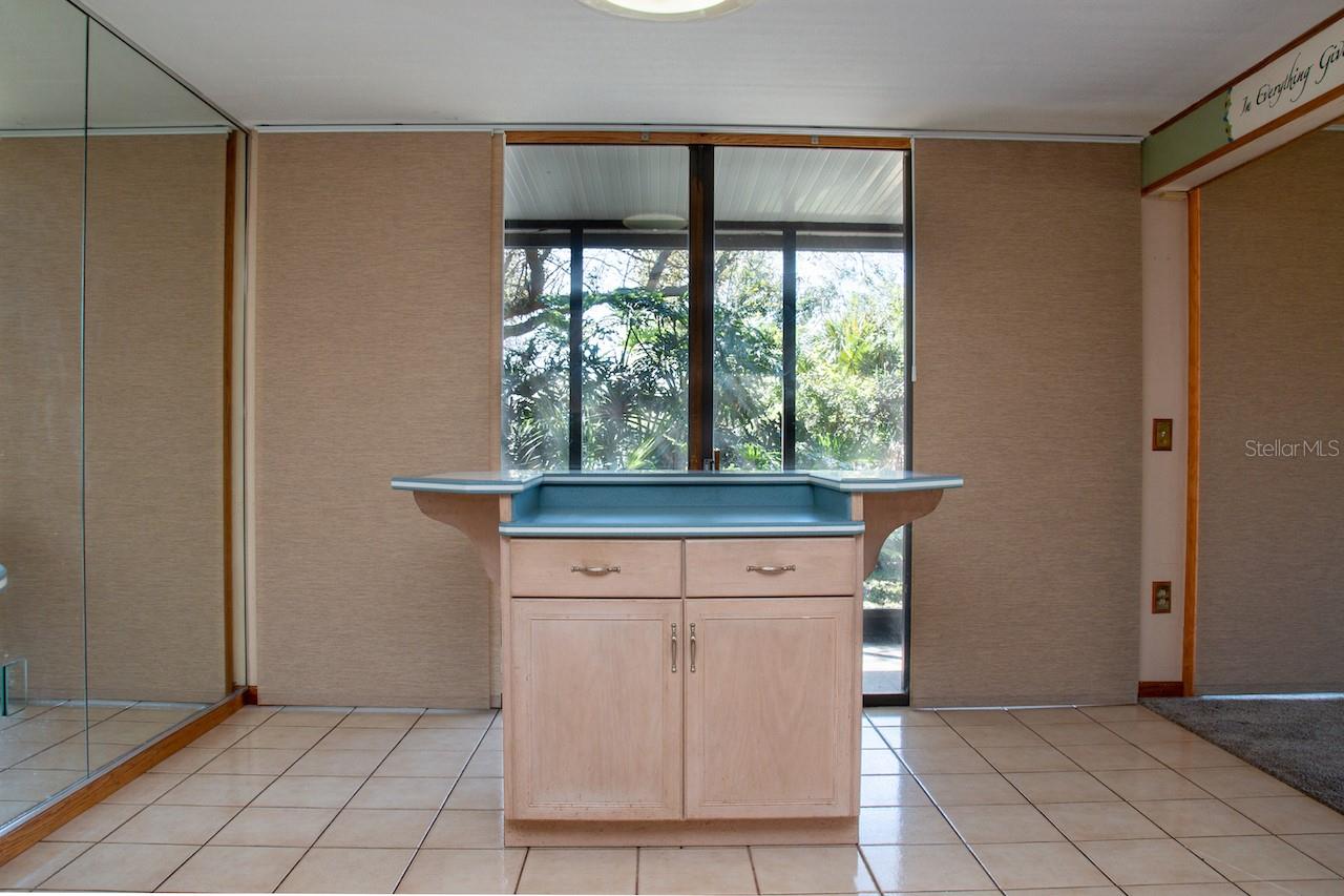 Kitchen Island